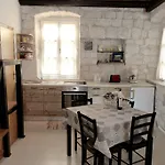 Apartment Tragurium *