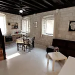 Apartment Tragurium Trogir