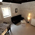 Apartment Tragurium *