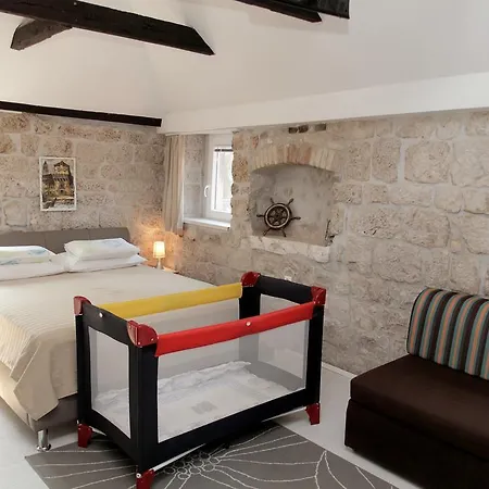 Apartment Tragurium